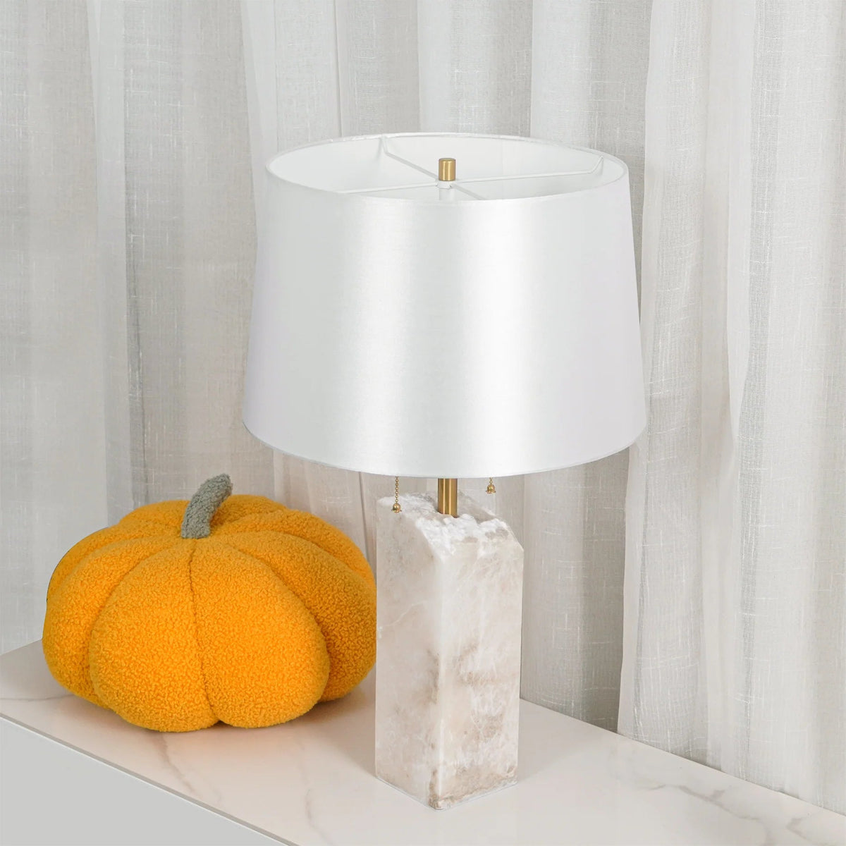 Aurea Alabaster Table Lamp