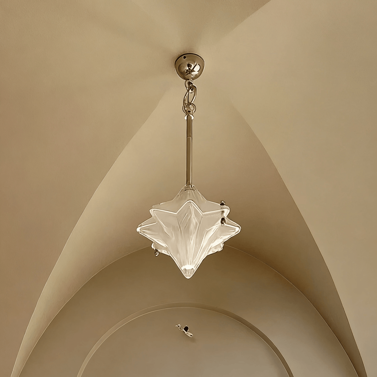 Prismatic Star Pendant Light – Crystal Glass Ceiling Lamp for Dining & Living Spaces