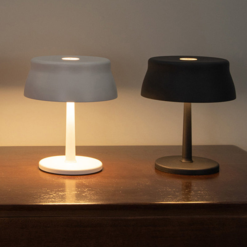 Aluminum Touch Control Table Lamp With Battery Operated Led
