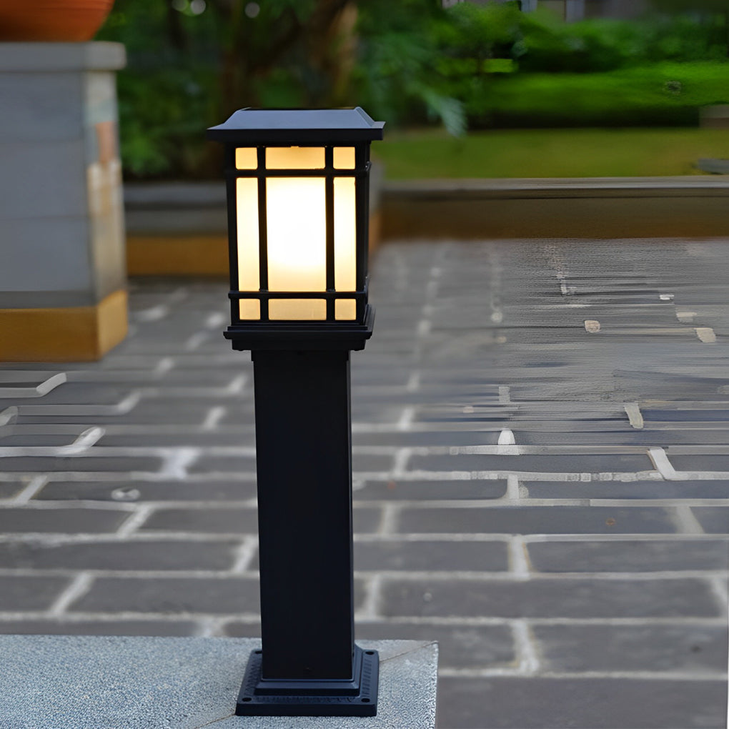 Black Solar Pathway Bollard Lights with Three-Step Dimming for Modern Outdoor Spaces