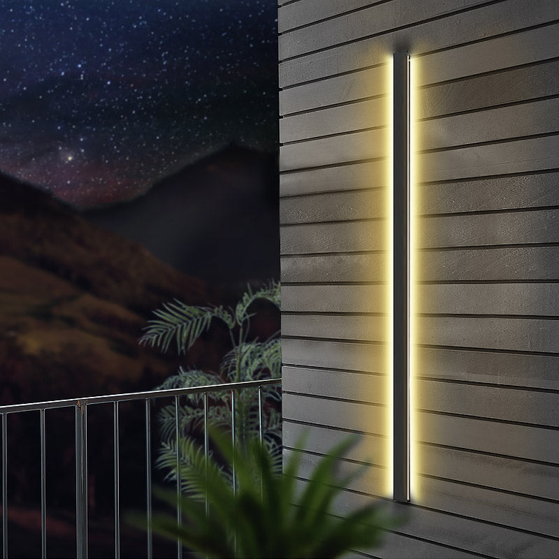 Modern Linear Outdoor Wall Light in Black, Dimmable LED