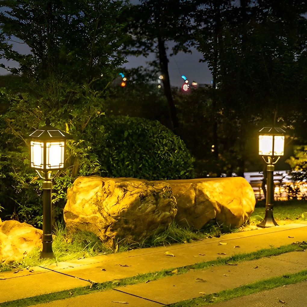 Solar LED Post Light with 3-Step Dimming, Die-Cast Aluminum Outdoor Lamp