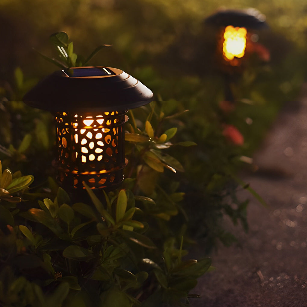 Waterproof Round Hollow Solar Lawn Light Li002451
