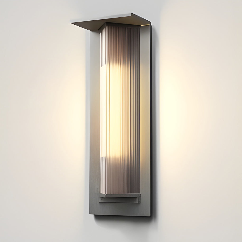 Solar Vintage Outdoor Wall Light Fixture