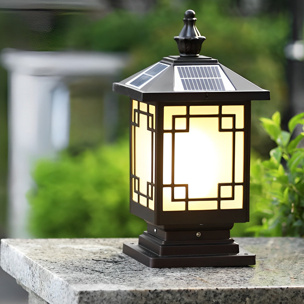 Retro Grilles Solar Fence Post Light Ha080730