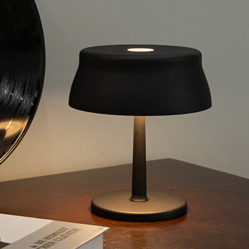 Aluminum Touch Control Table Lamp With Battery Operated Led