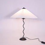 Linea Curva Table Lamp