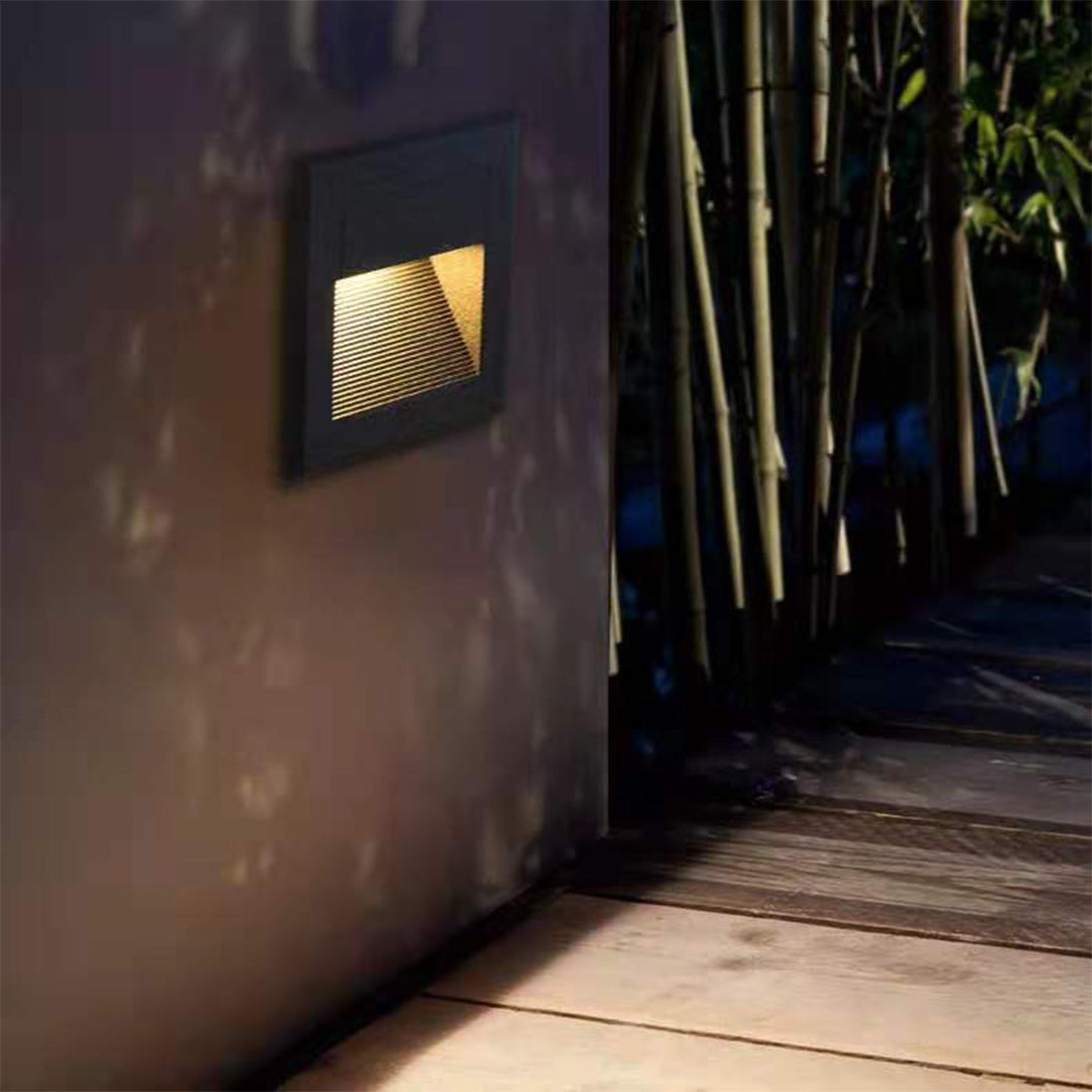 Square Recessed Step Light | Architectural Outdoor LED Wall Luminaire