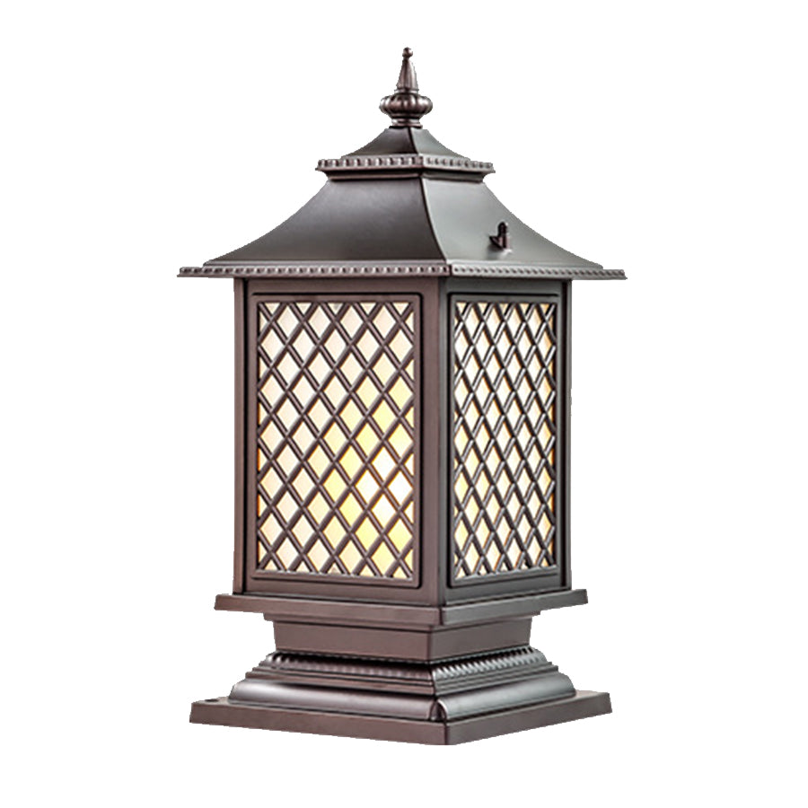 Lumière Pillar Lantern — Weatherproof Outdoor Post Light with Adjustable Color Temperature
