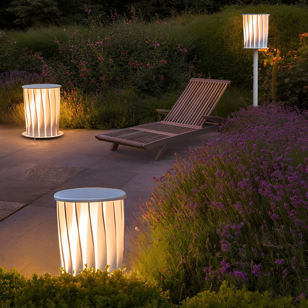Rotating Stainless Steel Outdoor Floor Lamp with Vertical Slats