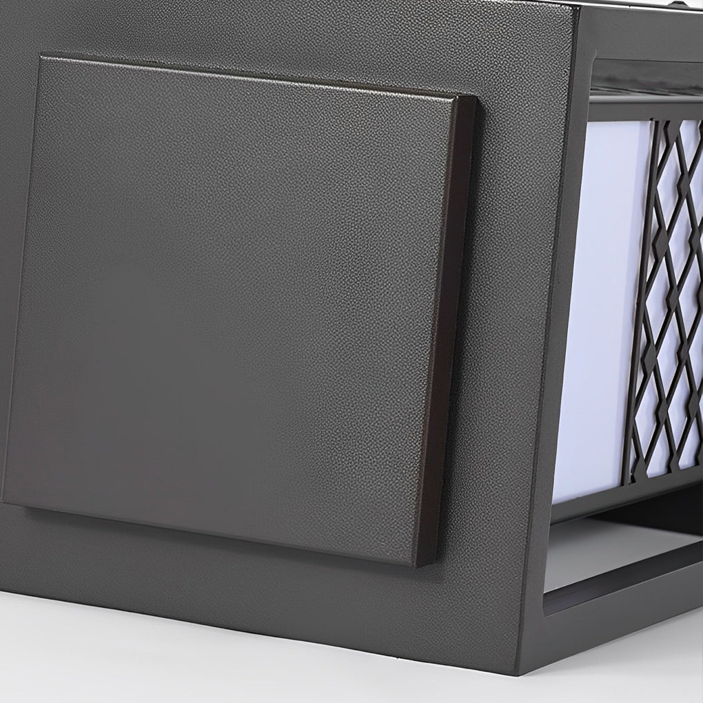 Retro Black Solar LED Pathway Lantern for Garden and Courtyard