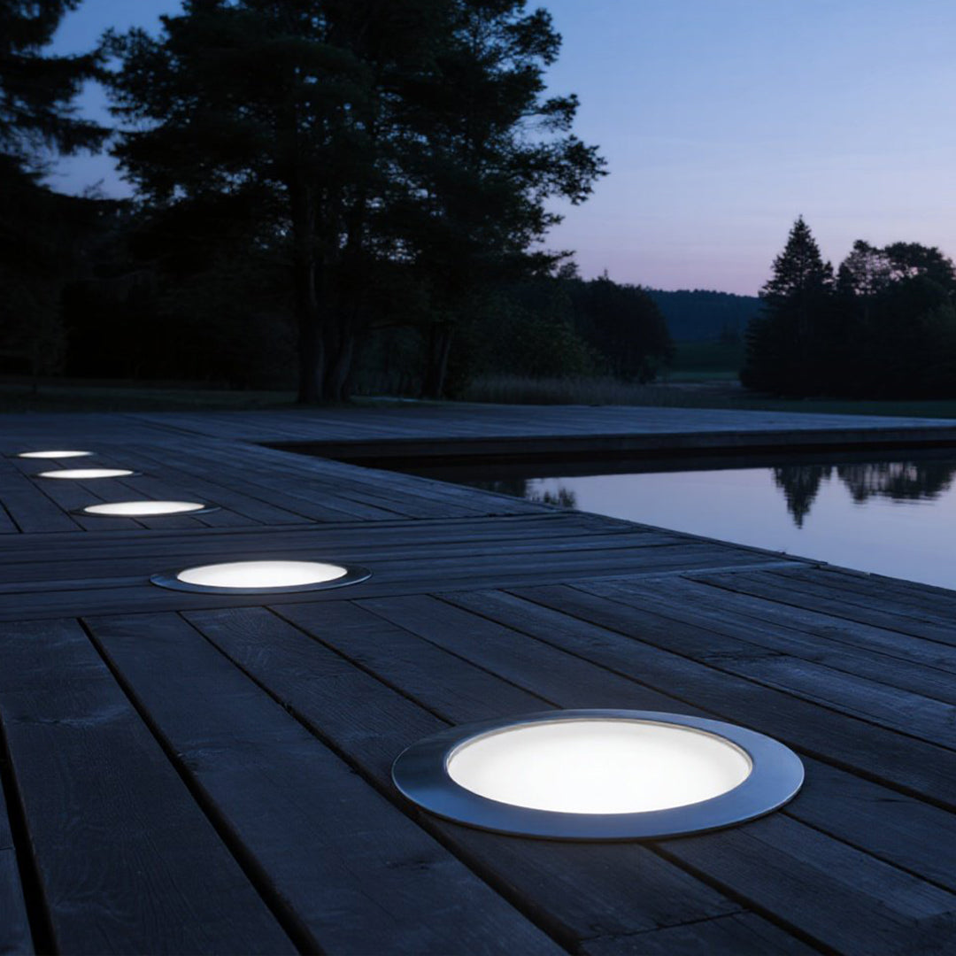 Minimalist In-Ground LED Well Light, 6W Warm White, IP67 Outdoor