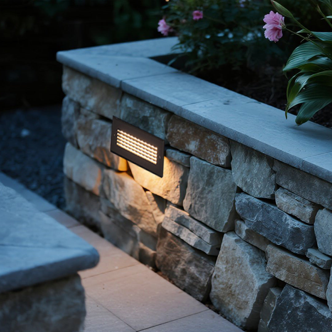 Minimalist Outdoor LED Step Light in Sand Gray Aluminum
