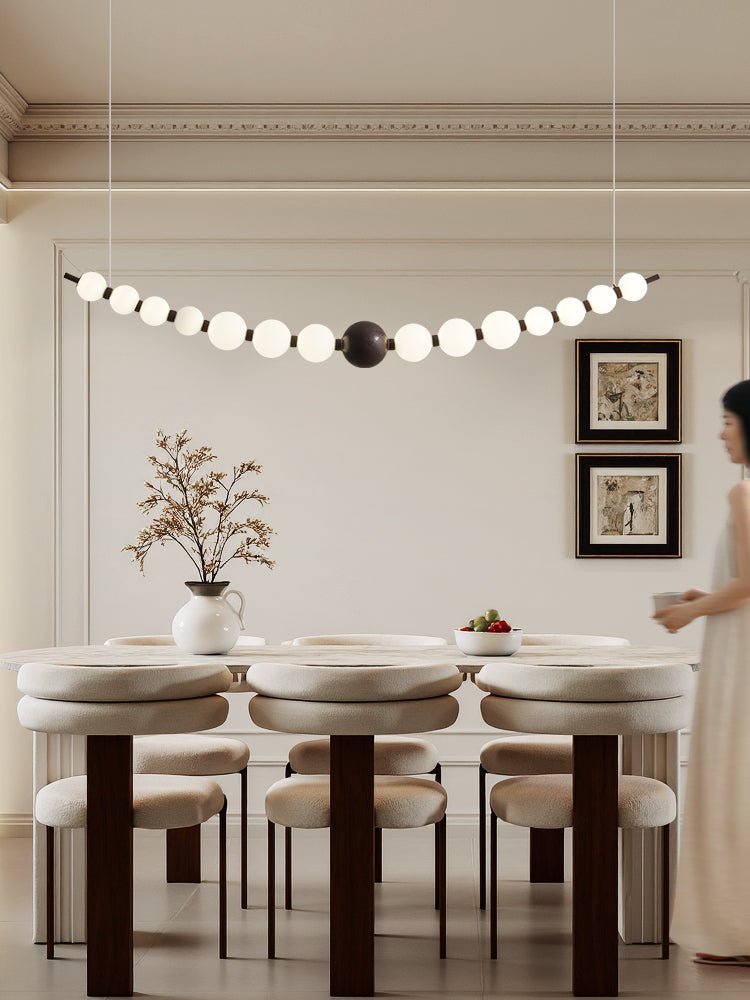 Nayla Pendant Light – Sculptural LED Chandelier for Dining & Living Spaces