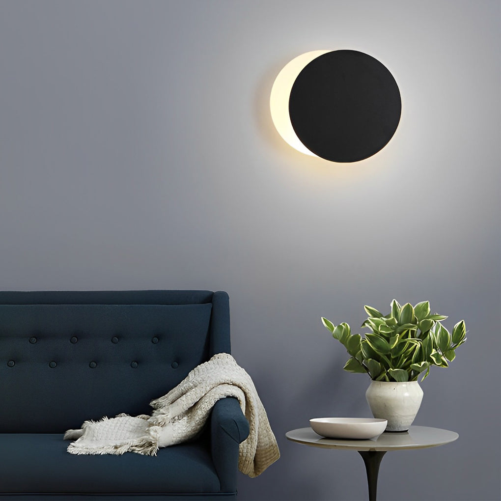 Aurelia 360° Rotating LED Wall Sconce in Matte Black or White