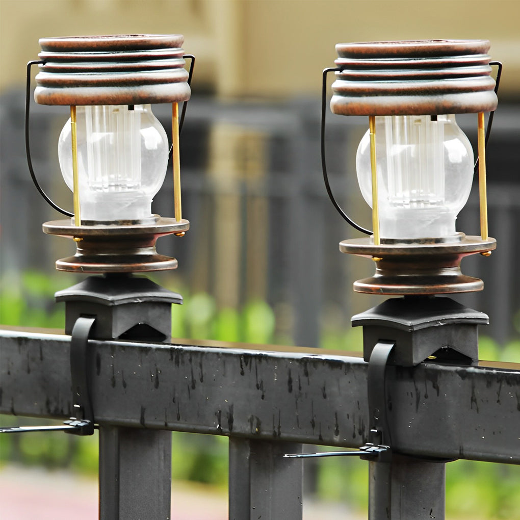 Retro Solar Powered Outdoor Light Ha080366
