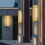 Outdoor Wall Light with Vertical Stripe Grid in Brown