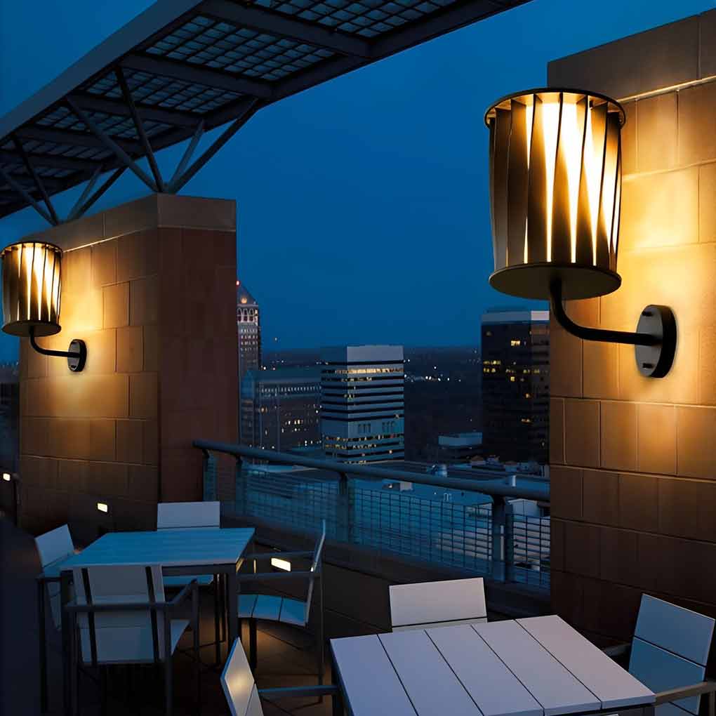 Twisted Outdoor Wall Lamp Li002305