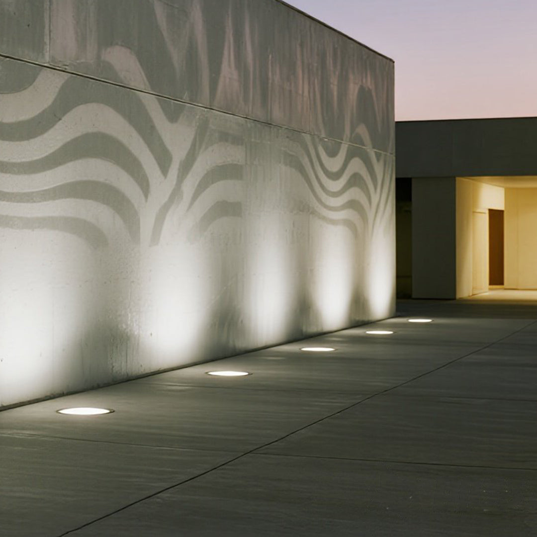 Minimalist In-Ground LED Well Light, 6W Warm White, IP67 Outdoor