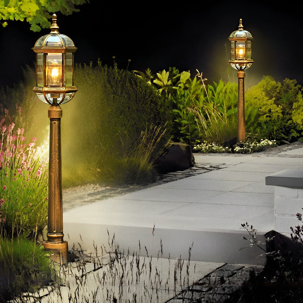 Golden European LED Pathway Lamp for Garden and Courtyard