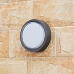 Minimalist Outdoor Wall Sconce in Black – Waterproof LED for Modern Facades