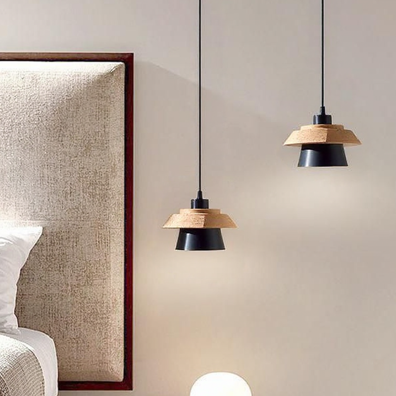 Chic Wood Pendant Lamp