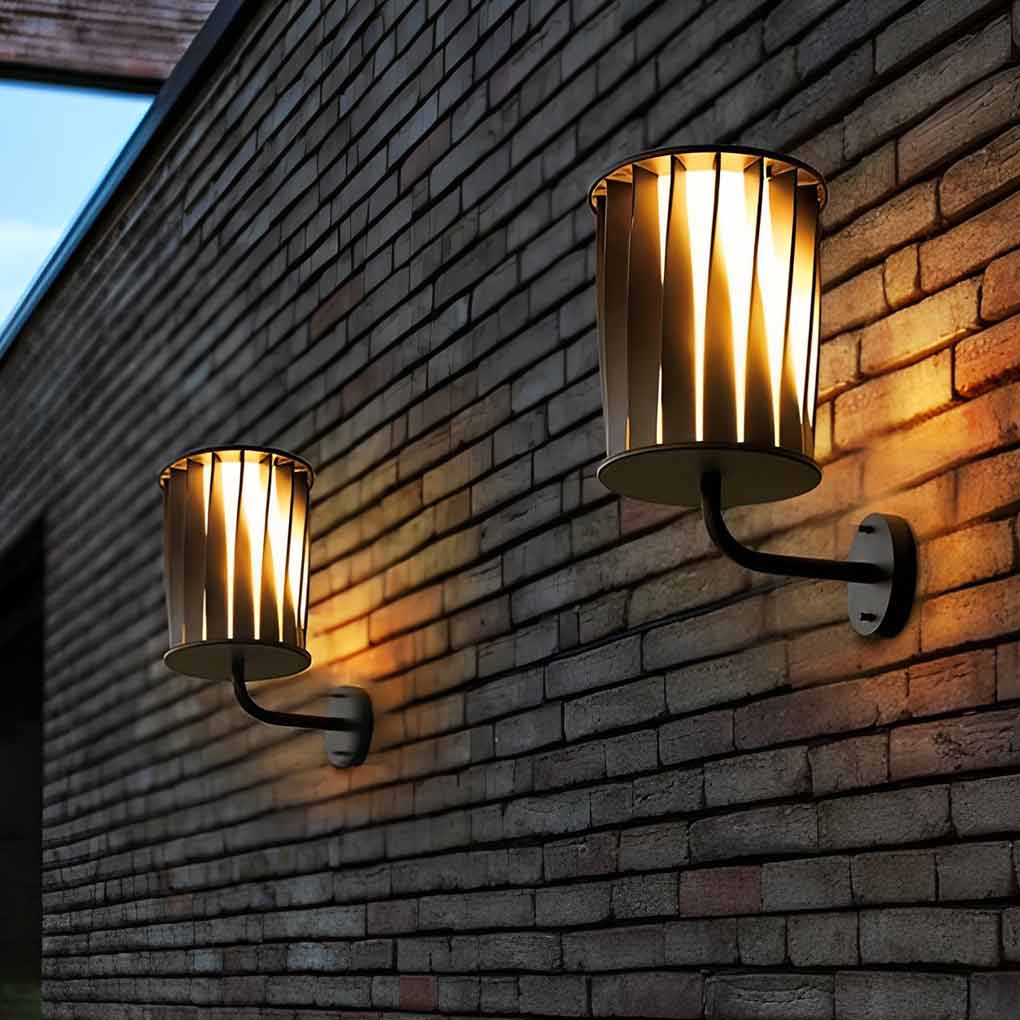Twisted Outdoor Wall Lamp Li002305