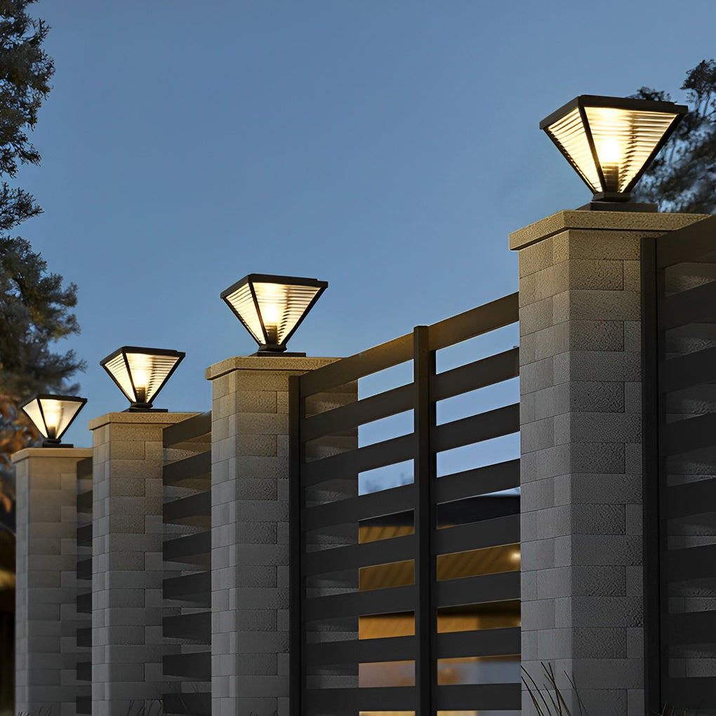 Geometric Shape Solar Fence Post Lights Li002413