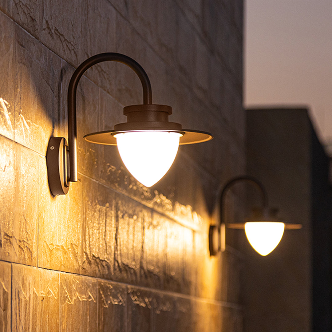 Minimalist LED Outdoor Wall Sconce with Warm 3000K Glow