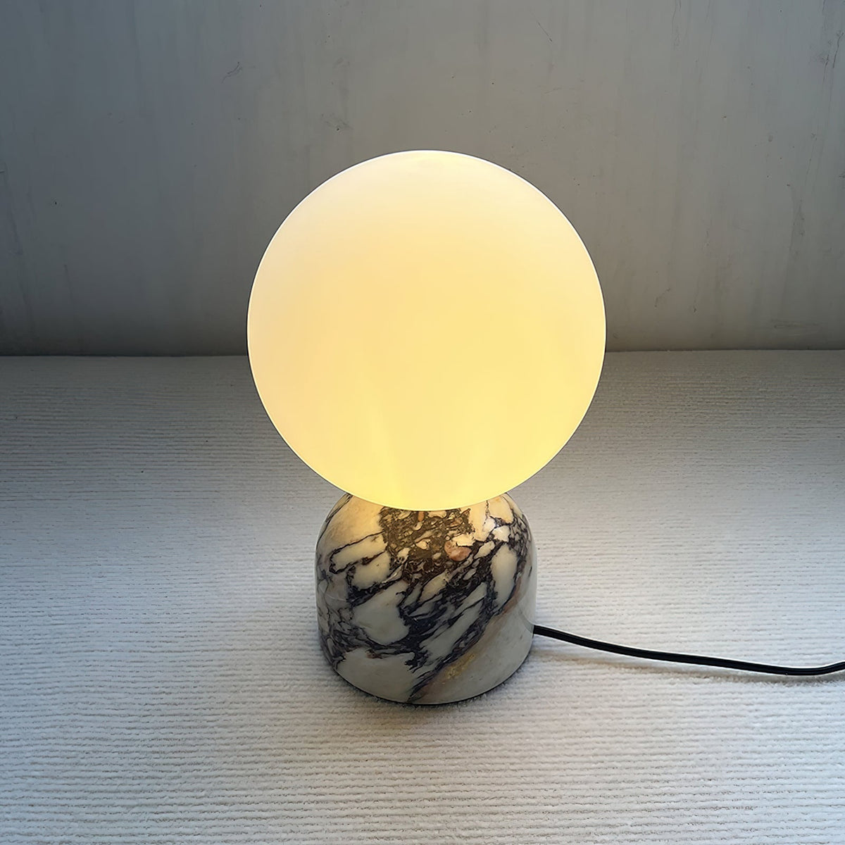 aalia-marble-table-lamp