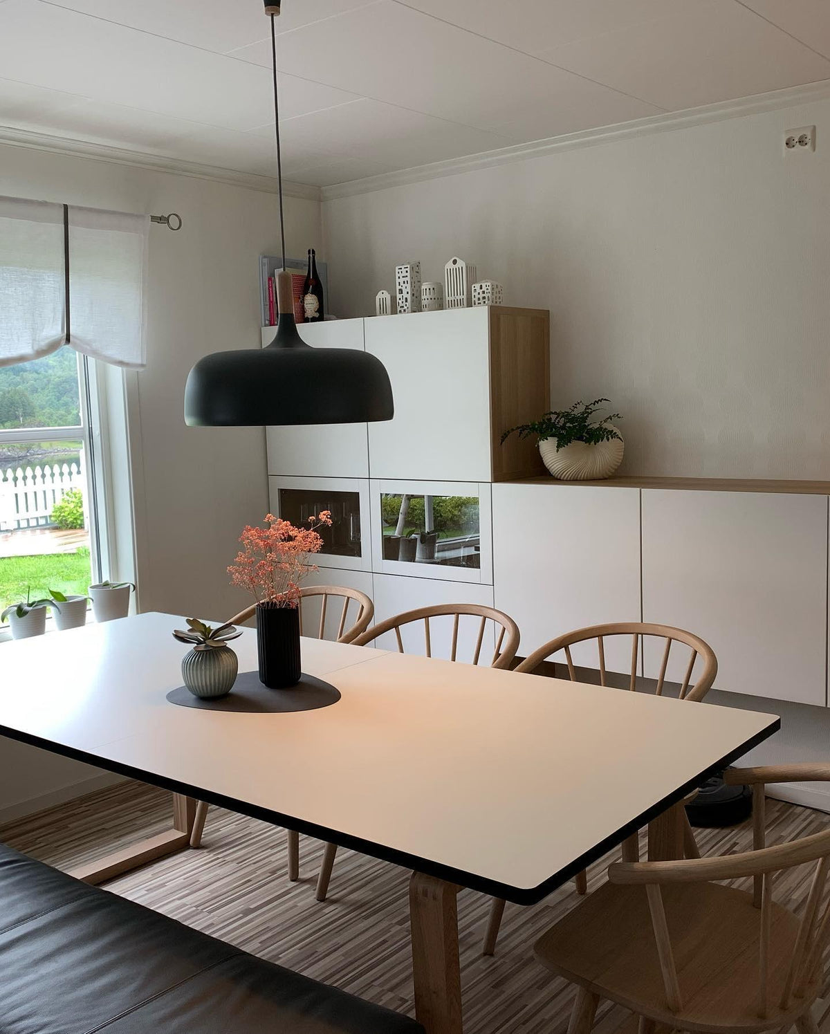 acorn-pendant-light