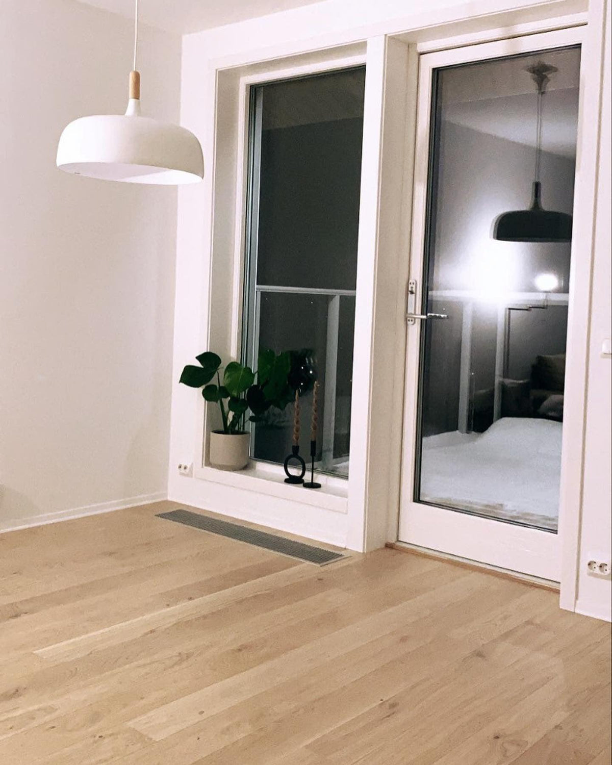 acorn-pendant-light