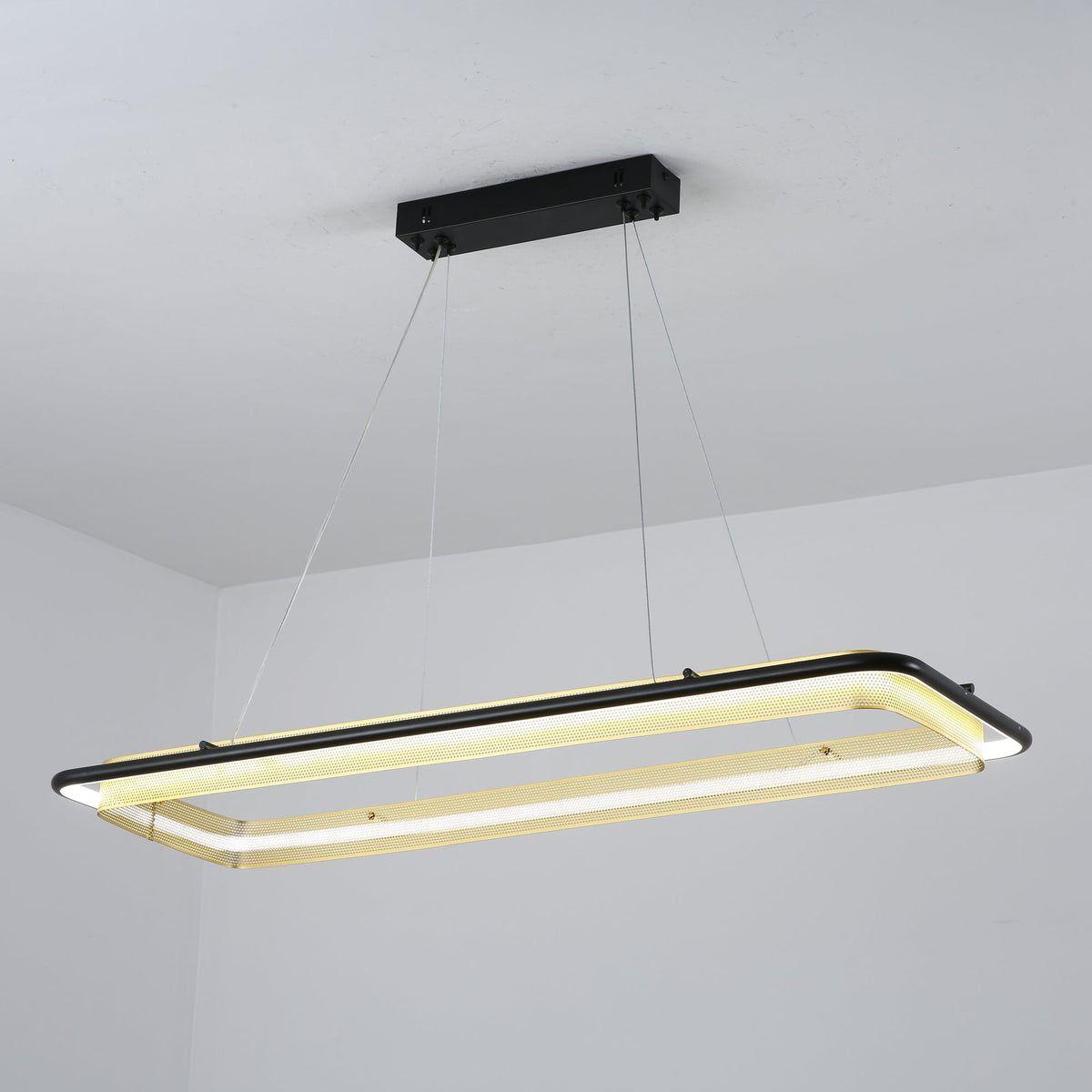 Modern Acrylic LED Round Chandelier for Dining Room and Living Room