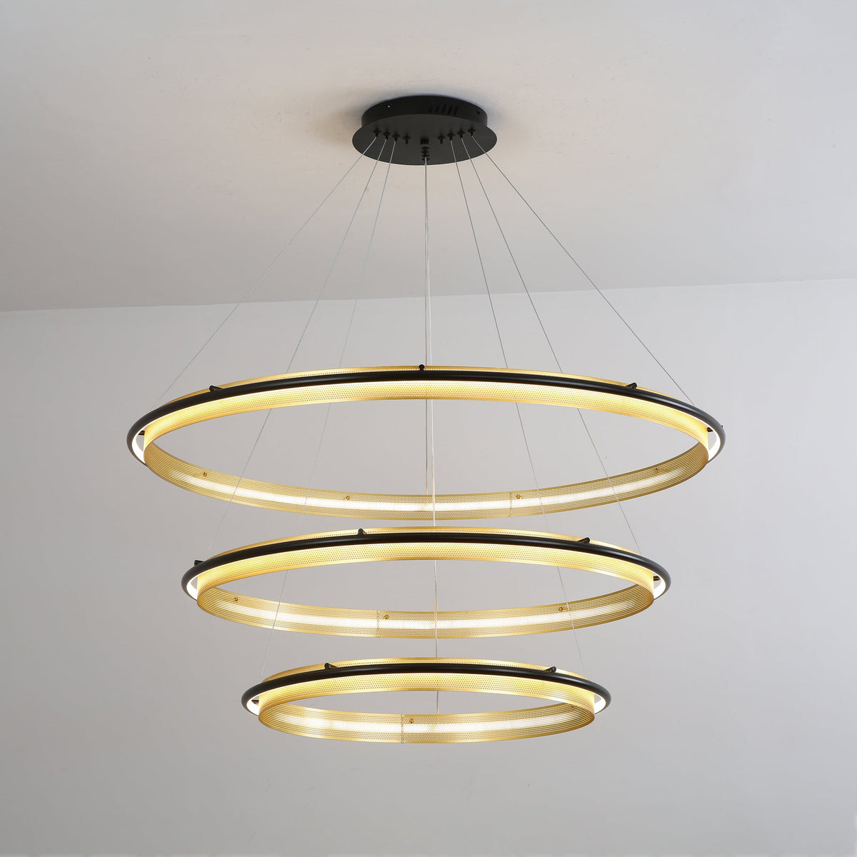 Modern Acrylic LED Round Chandelier for Dining Room and Living Room