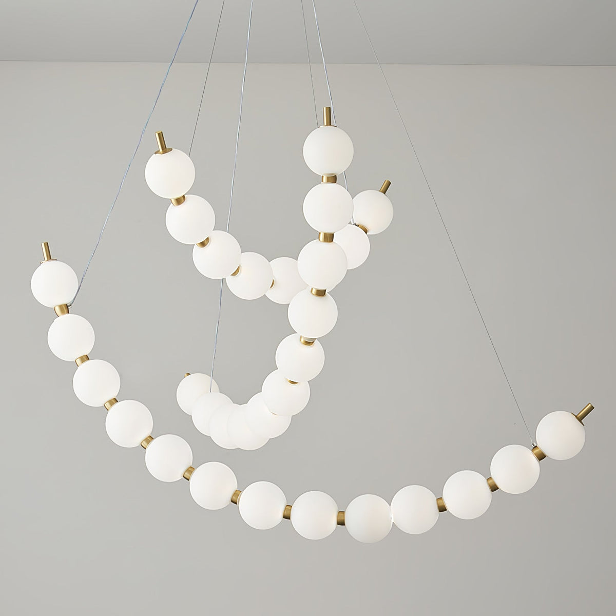 Acrylic Pearl Chandelier in Brass – Modern LED Pendant for Dining Room and Living Room