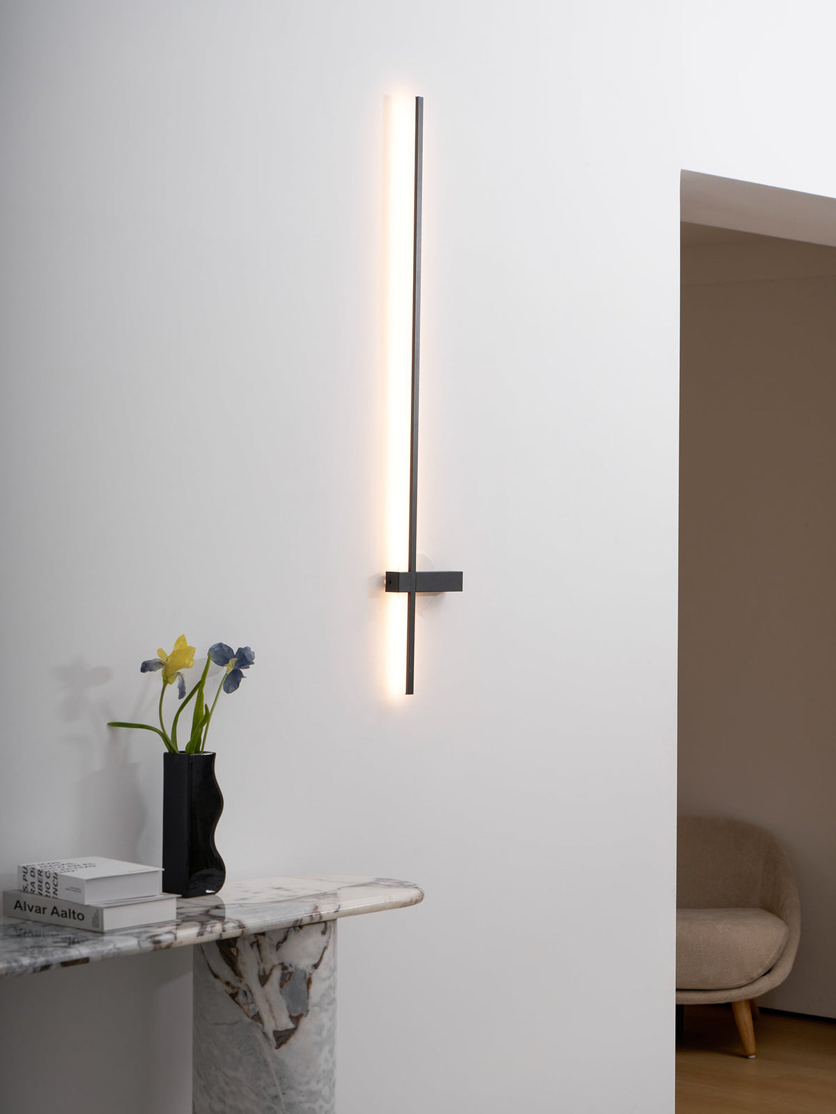 Adeline Linear Rechargeable Wall Sconce – Modern LED Vanity Light