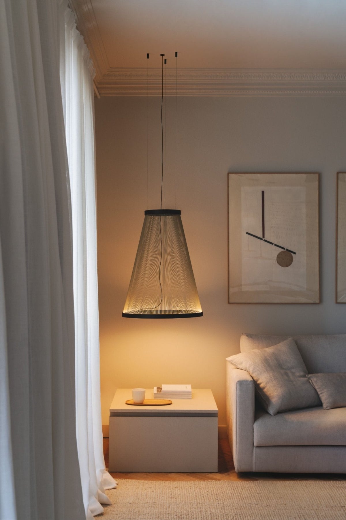 Aeris Mesh Pendant Light – Modern Conical LED Hanging Lamp for Dining & Living Spaces