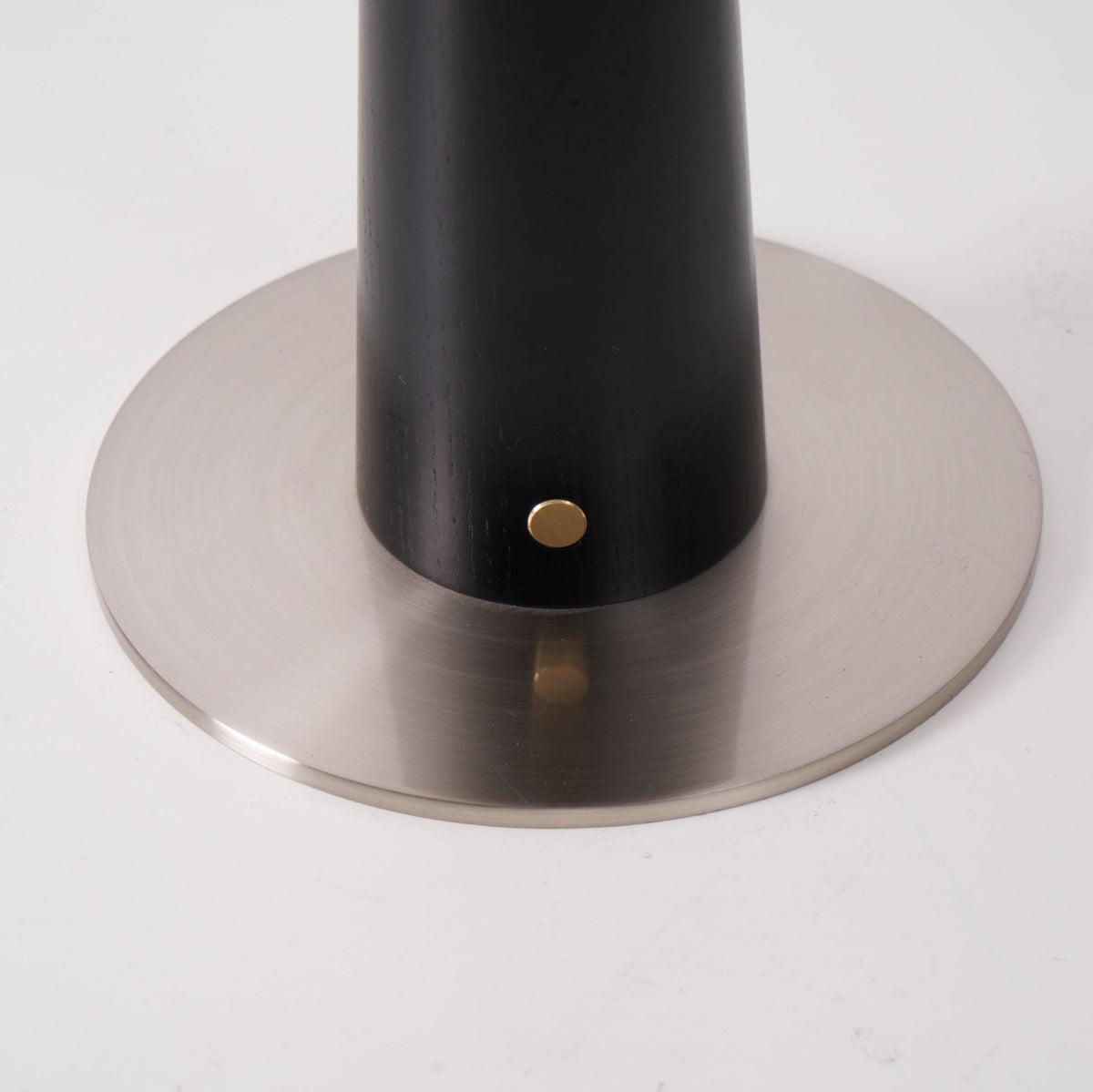 Aeruno Fluted Glass LED Table Lamp with Touch Dimming, Modern Sculptural Design