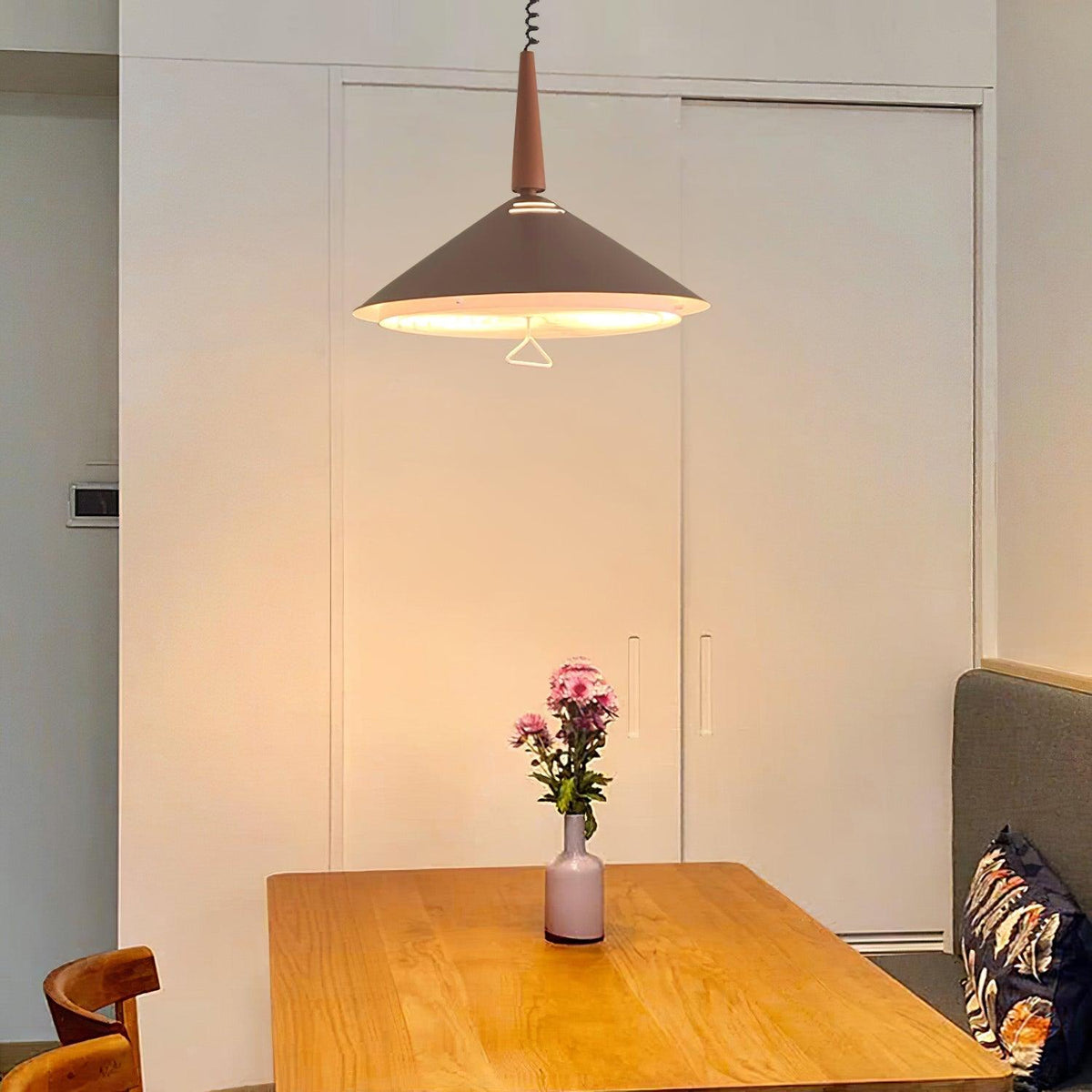 Agnes Retro Pendant Light with Retractable Cable, Mid-Century Modern Kitchen Island Lamp