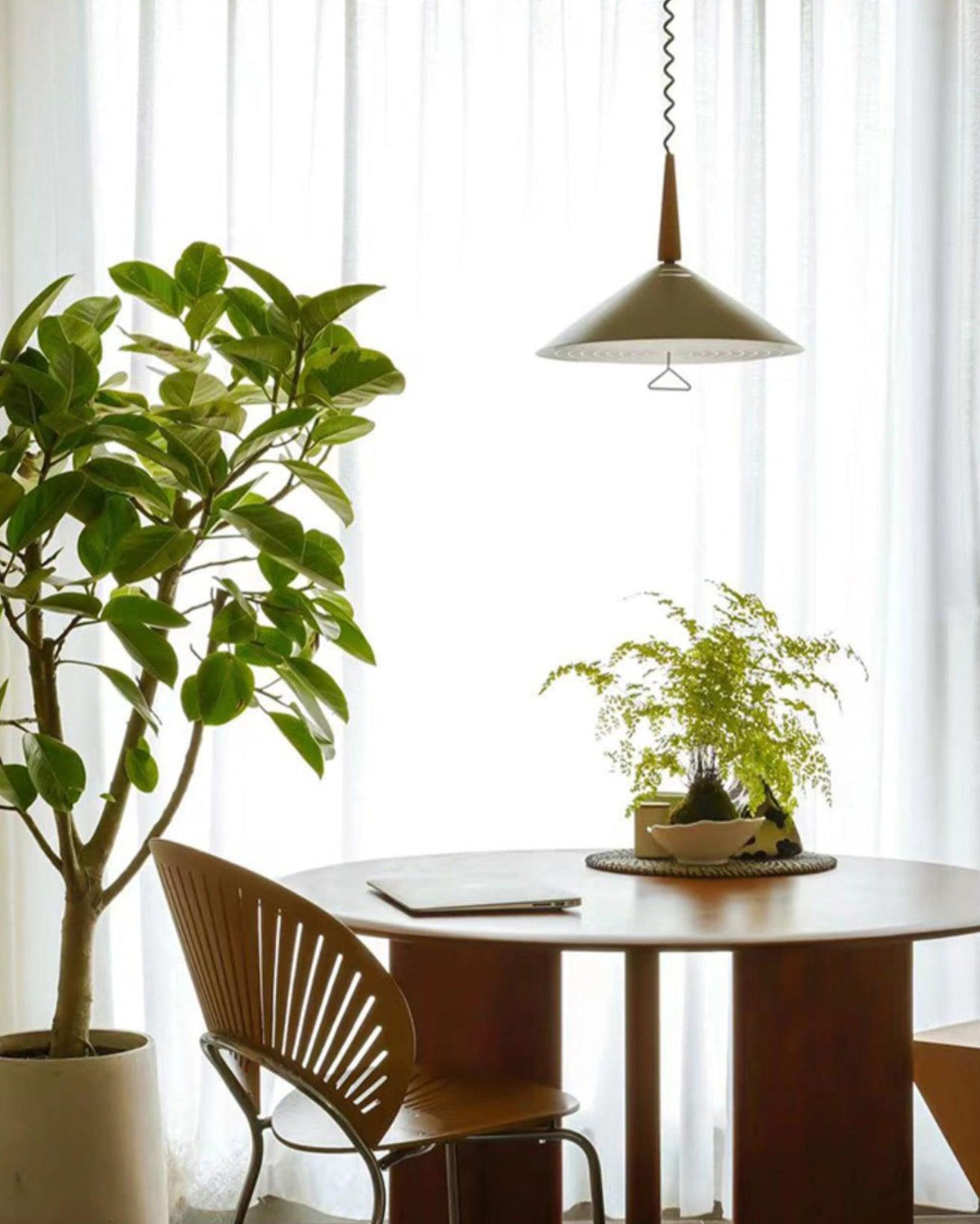 Agnes Retro Pendant Light with Retractable Cable, Mid-Century Modern Kitchen Island Lamp