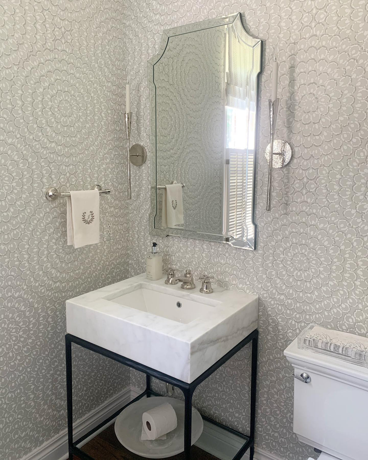 Aiden Wall Lamp