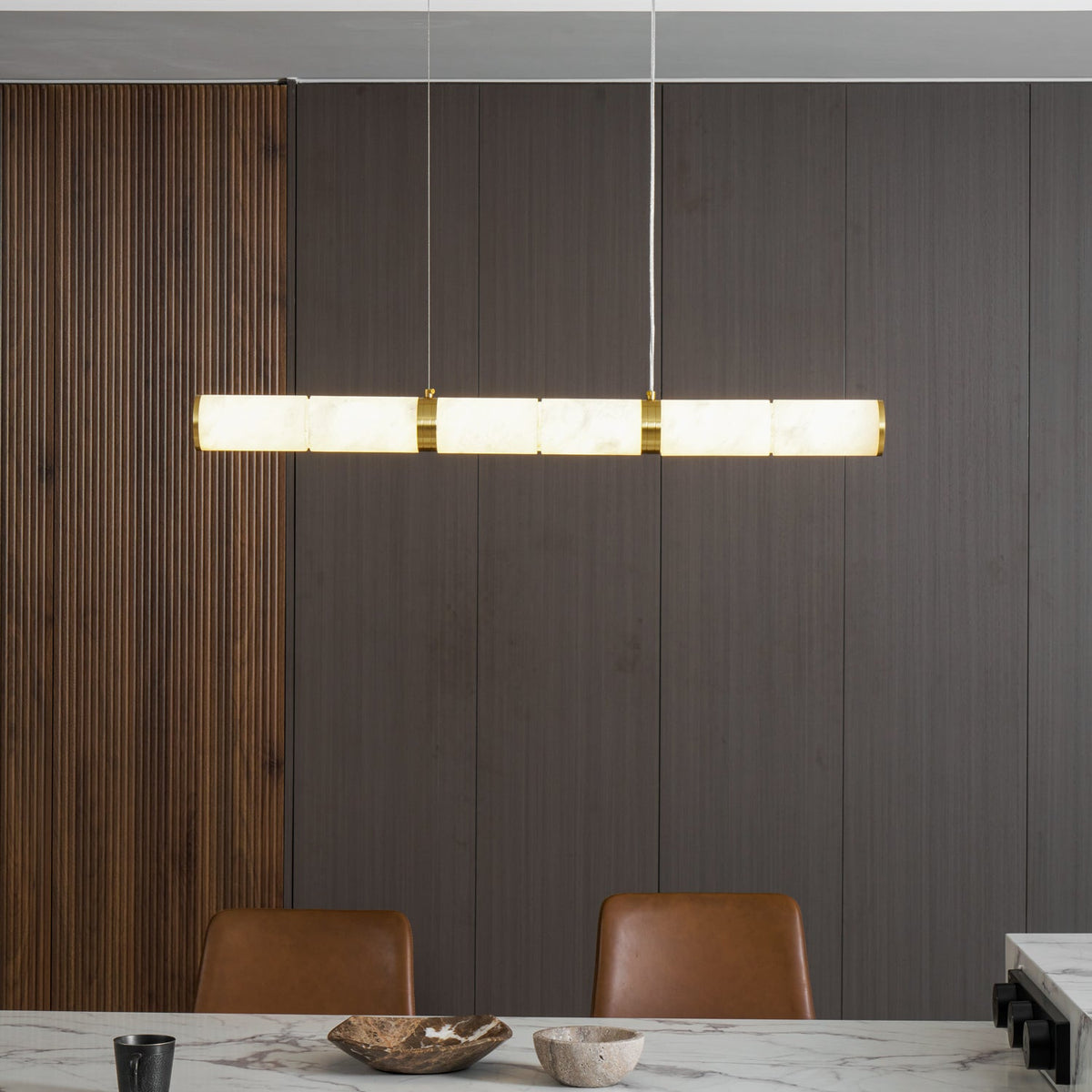 Alabaster Beam Linear Pendant Light in Brass for Modern Interiors