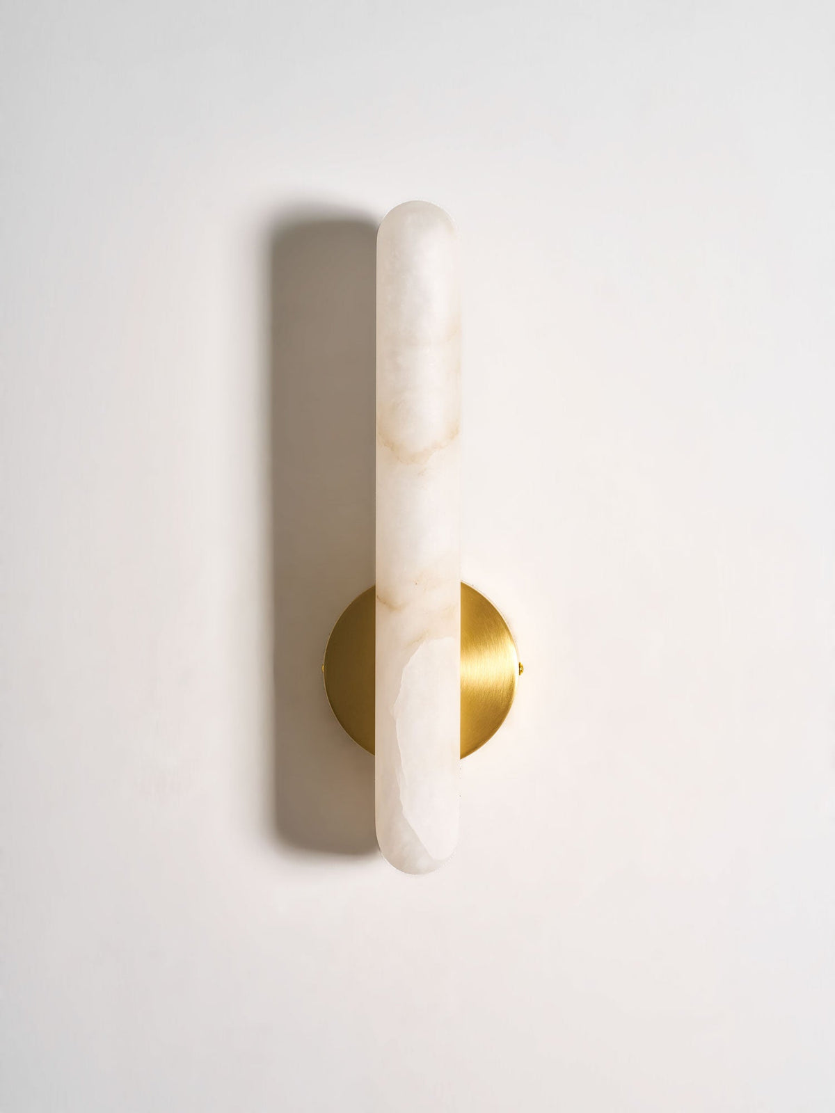 Alabaster Rod Wall Sconce in Brass – Modern Minimalist Lighting