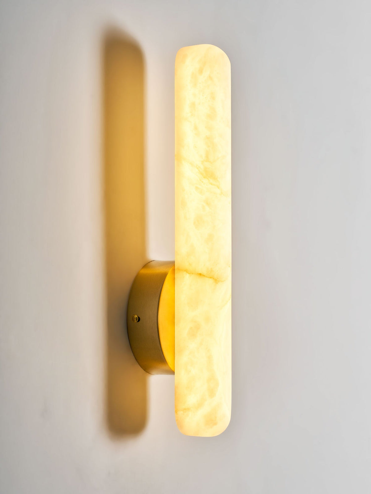 Alabaster Rod Wall Sconce in Brass – Modern Minimalist Lighting