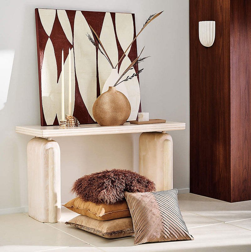 Sculpted Alabaster Cube Candle Holder – Ambient Glow for Modern Interiors