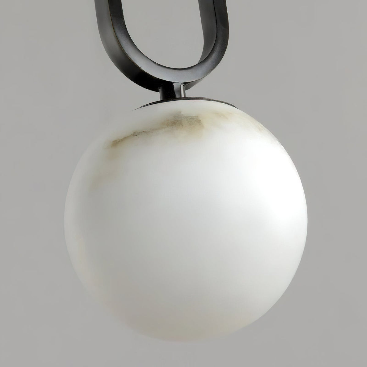 alabaster-ball-pendant-lamp
