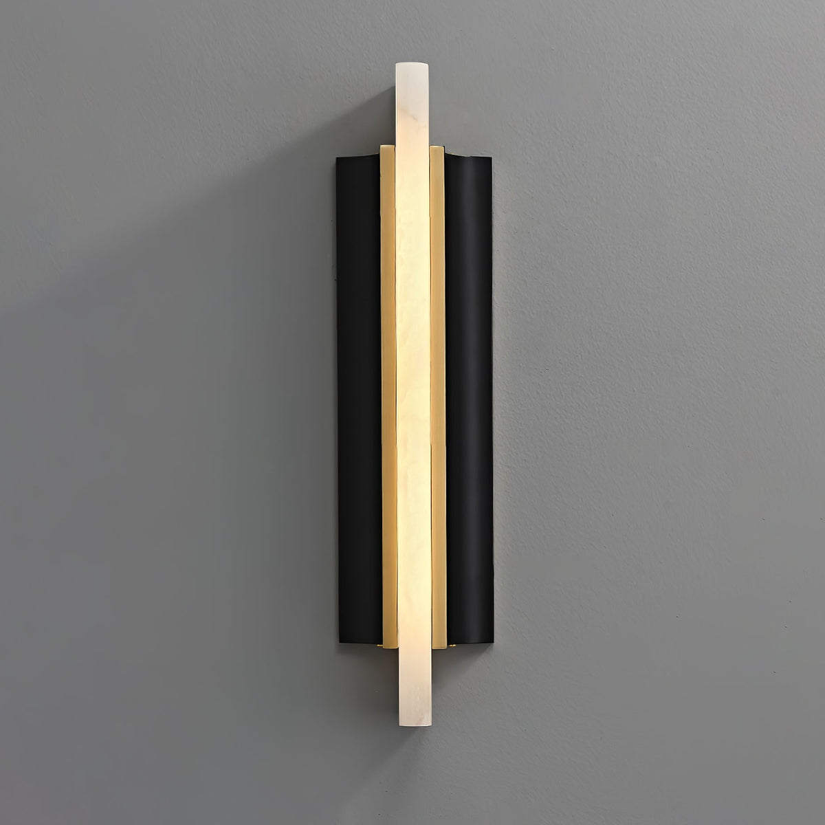 Alabaster Blade Wall Sconce – Modern LED Wall Light in Natural Stone