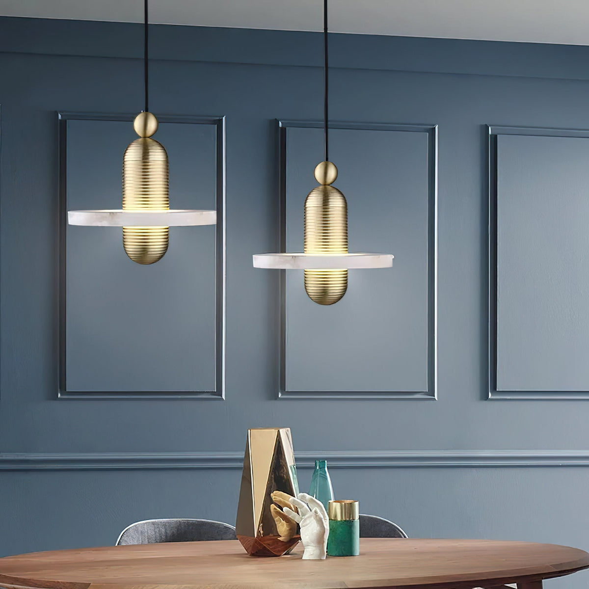 alabaster-comet-pendant-lamp