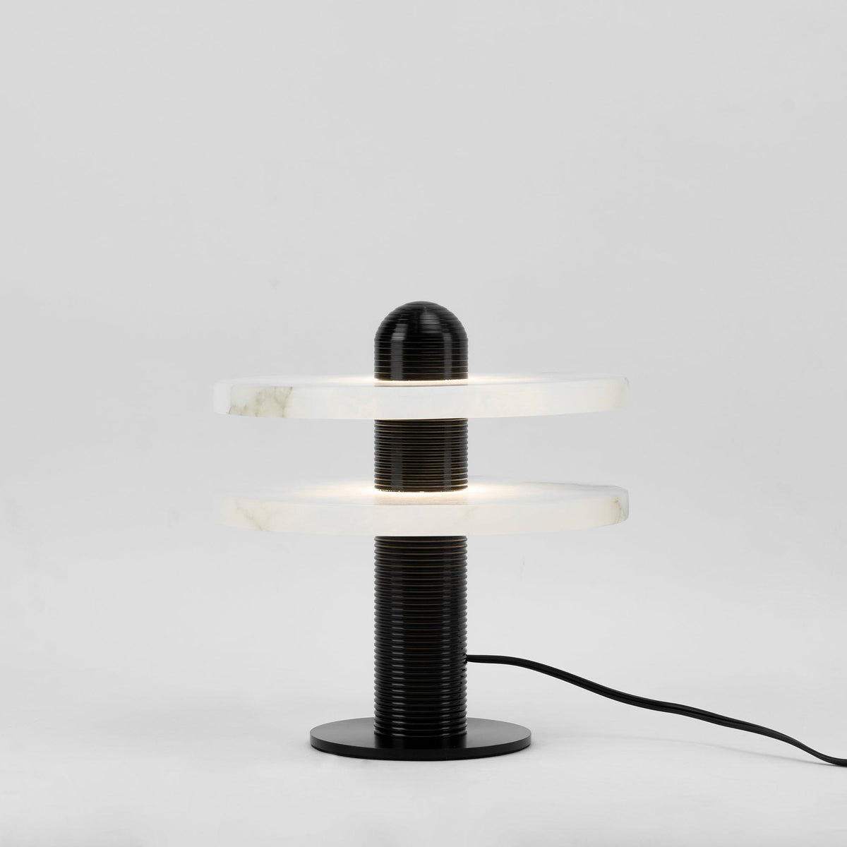 alabaster-comet-table-lamp