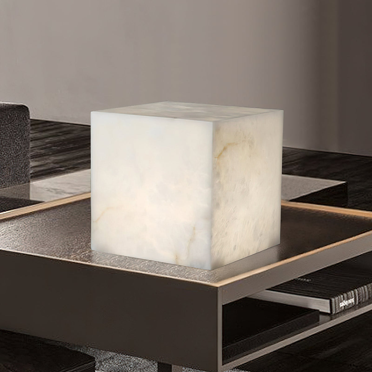 alabaster-cubic-table-lamp
